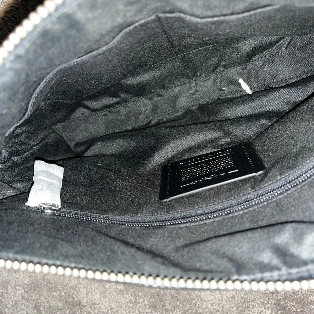 Coach New York large pouch shoulder bag QBQ6S black silver new $398 89914